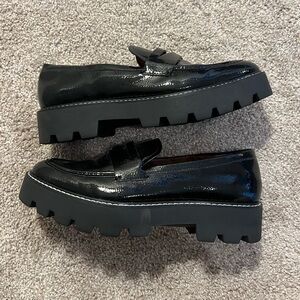 LIKE NEW Franco Sarto Womens Balin Padded Insole Lug Sole Slip On Loafers Shoes